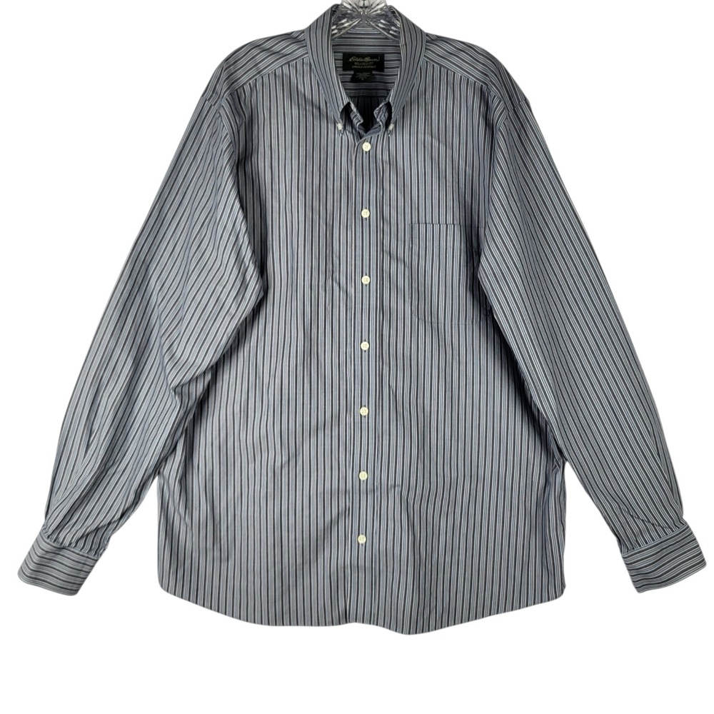 Eddie Bauer Relaxed Fit Wrinkle Resistant Shirt Men's LT Blue Gray‎ Striped